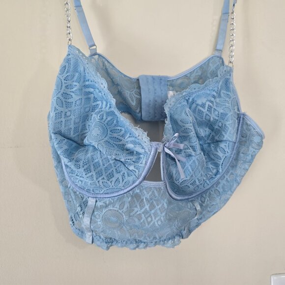 Women's Plus 4x Blue Lace Chain Strap Bra - Picture 4 of 7